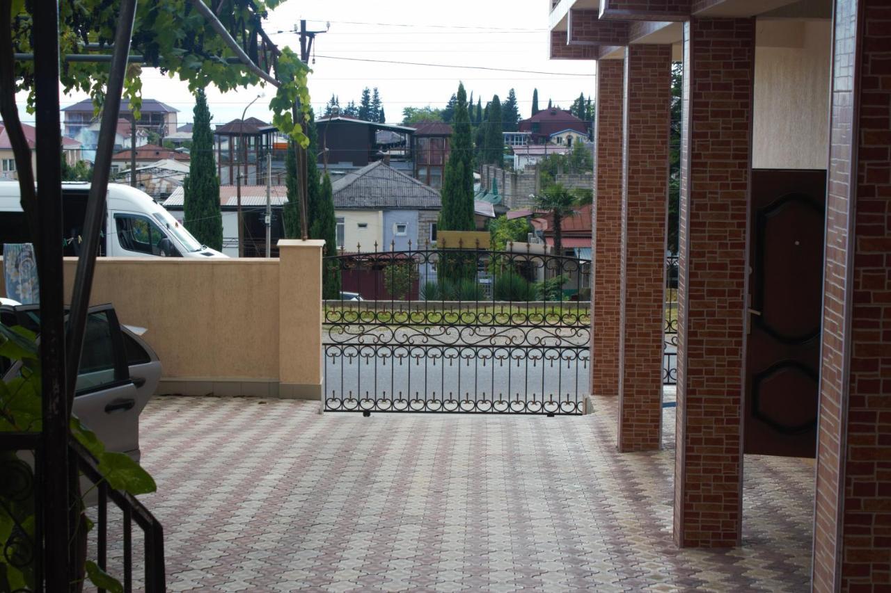 Guest House Lykhny Gagra Exterior foto