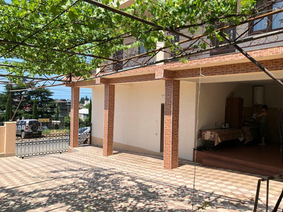 Guest House Lykhny Gagra Exterior foto